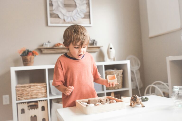 Understanding Your Child&rsquo;s Play: What to Notice and How to Respond